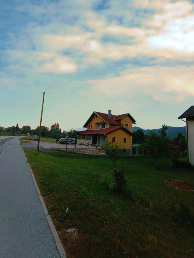 Apartments & Rooms Ramljak Korenica Zewnętrze zdjęcie