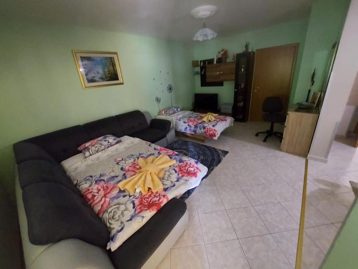 Apartments & Rooms Ramljak Korenica Zewnętrze zdjęcie