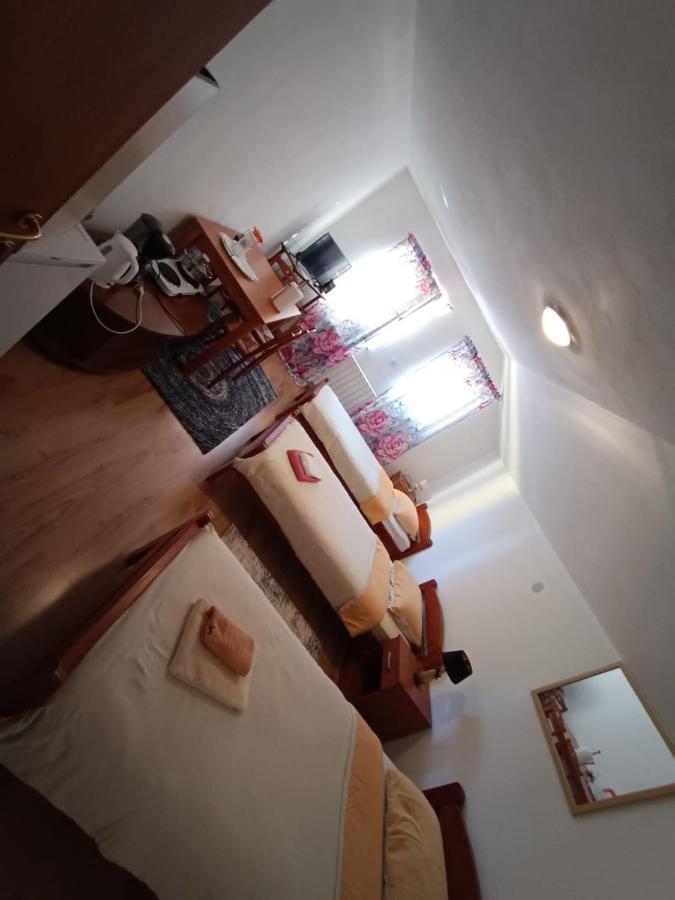 Apartments & Rooms Ramljak Korenica Zewnętrze zdjęcie
