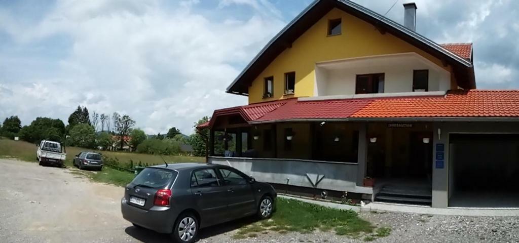 Apartments & Rooms Ramljak Korenica Zewnętrze zdjęcie